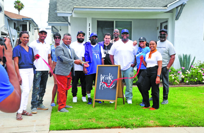 Ribbon Cutting 2_2197
