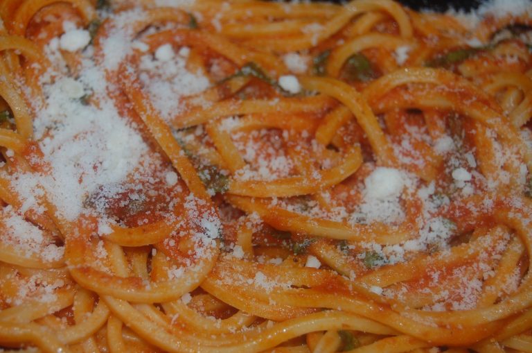 Seafood and eat it at Pasta Sisters