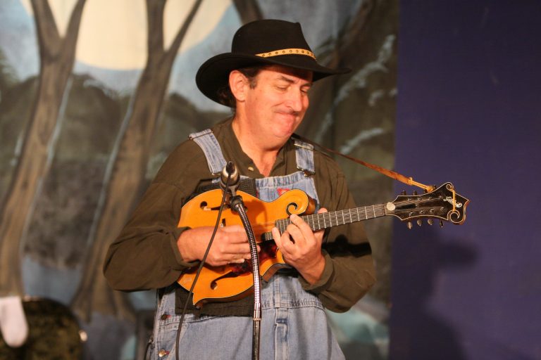 Evan Marshall to play Boulevard Music