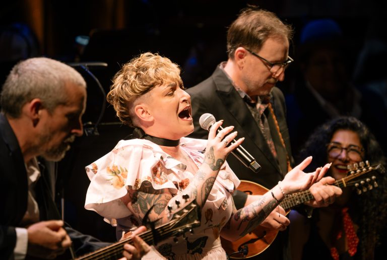 Defiantly Joni: A Singer/Songwriter Bares Her Soul by MUSE/IQUE at the Mark Taper Forum 